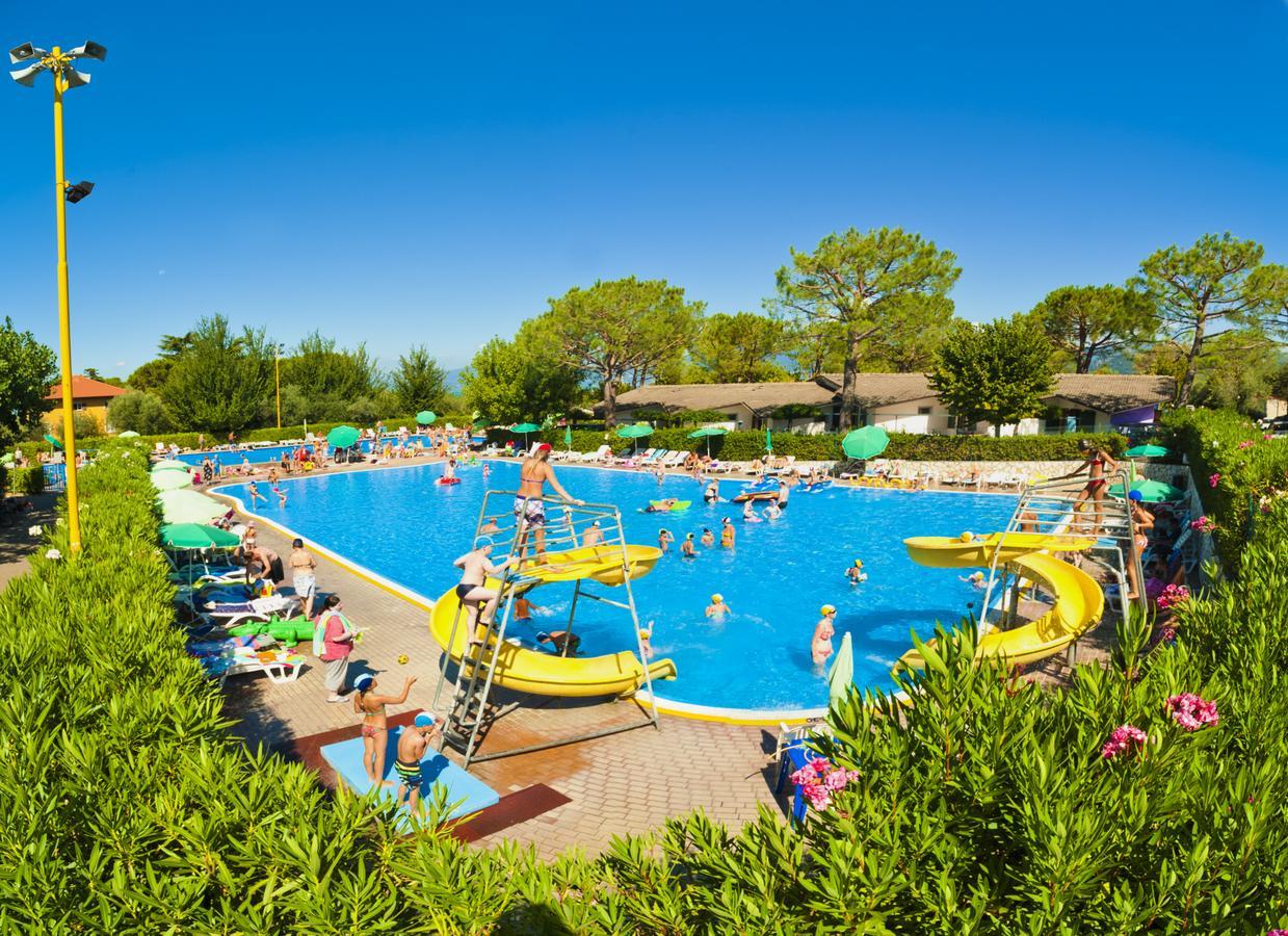 Camping Cisano - San Vito Бардолино Экстерьер фото