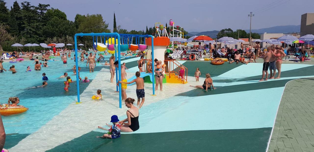 Camping Cisano - San Vito Бардолино Экстерьер фото